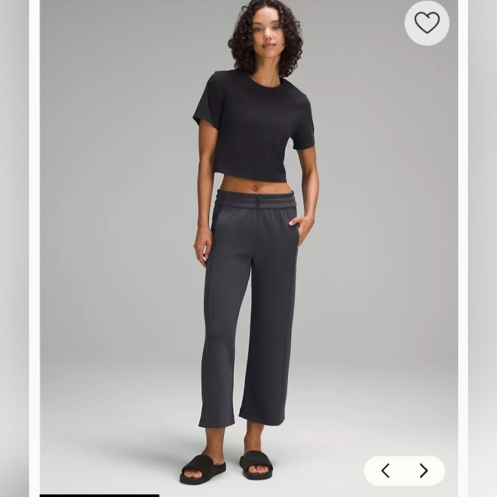 Lululemon Ribbed Mid-Rise Cropped Capri Graphite Grey Pants Size 12